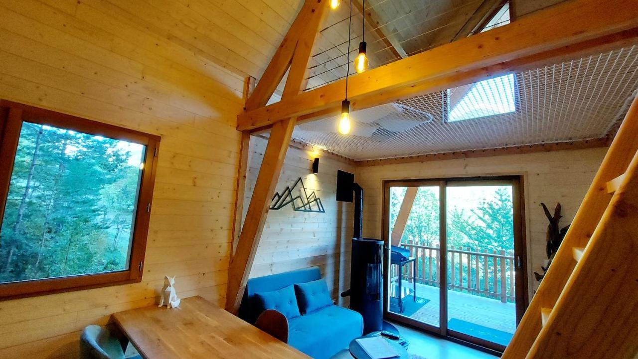 Chalet L'Empreinte Saint-Etienne-de-Tinee Exterior photo